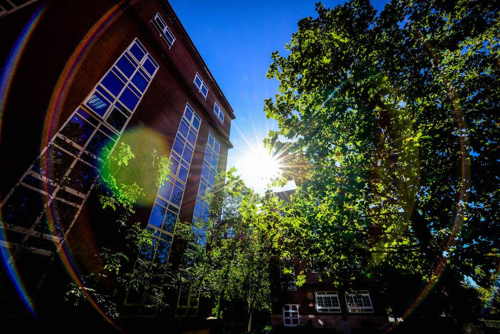 北京市海淀外国语实验学校怎么样？