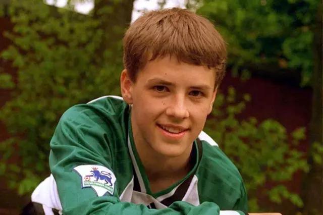 迈克尔詹姆斯欧文世界杯经典进球(20年前,在他还没成为叛徒时,他曾是