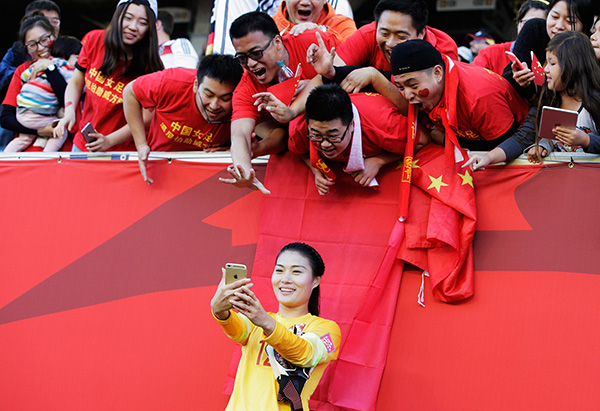 德甲女足有中国球员吗(拜仁居然签了中国球员，她当年曾怒呛主帅放话“退役”)