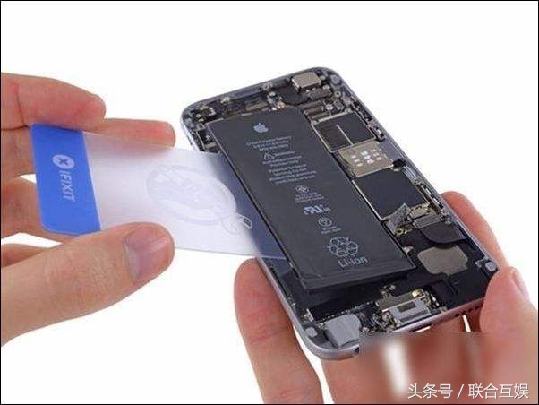 苹果道歉了！阉割旧iPhone 提供电池折扣与软件更新