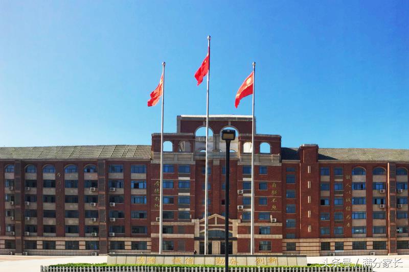 2018郑州小升初名校介绍之郑州宇华实验（新田一中）