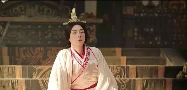 男扮女装只服咱哈尔滨演员刘欢！