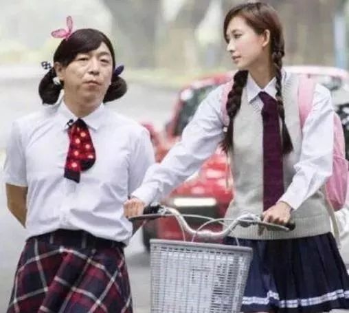 男扮女装只服咱哈尔滨演员刘欢！