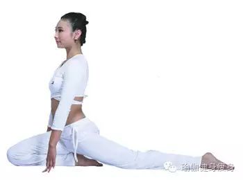 四式美胸瑜伽 塑造胸部优美线条