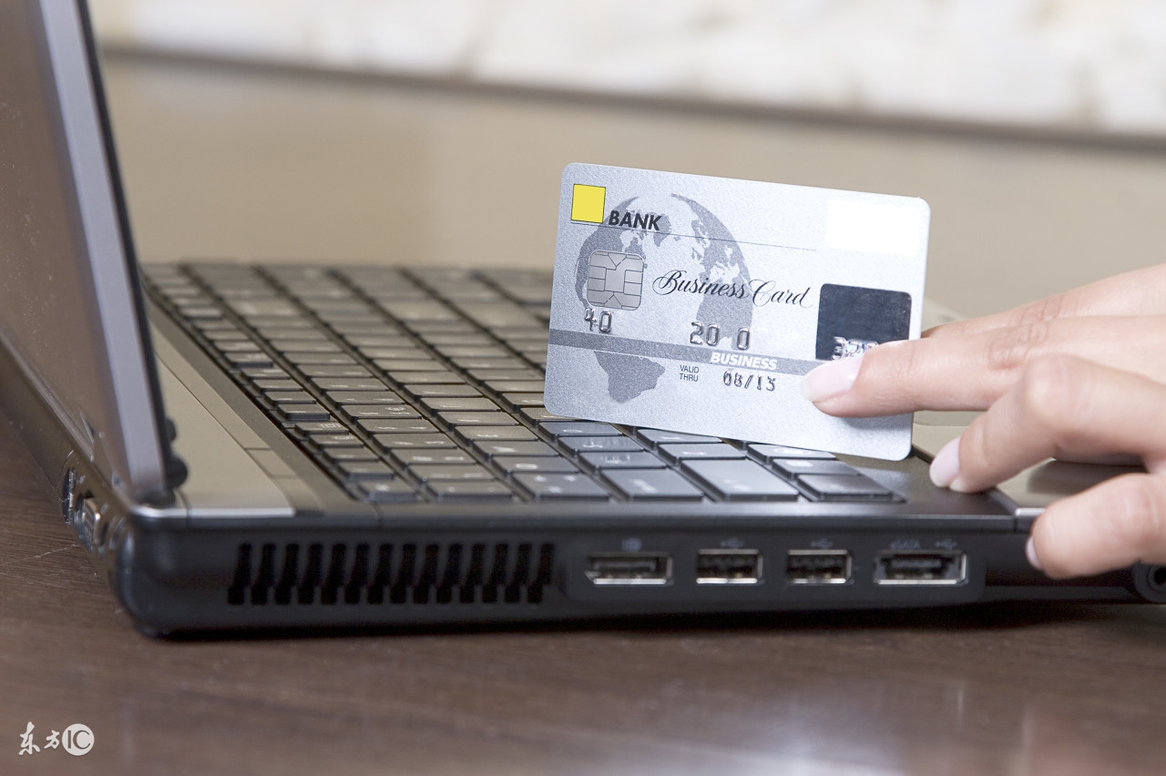 有了借记卡，为什么银行还要发行信用卡呢？
