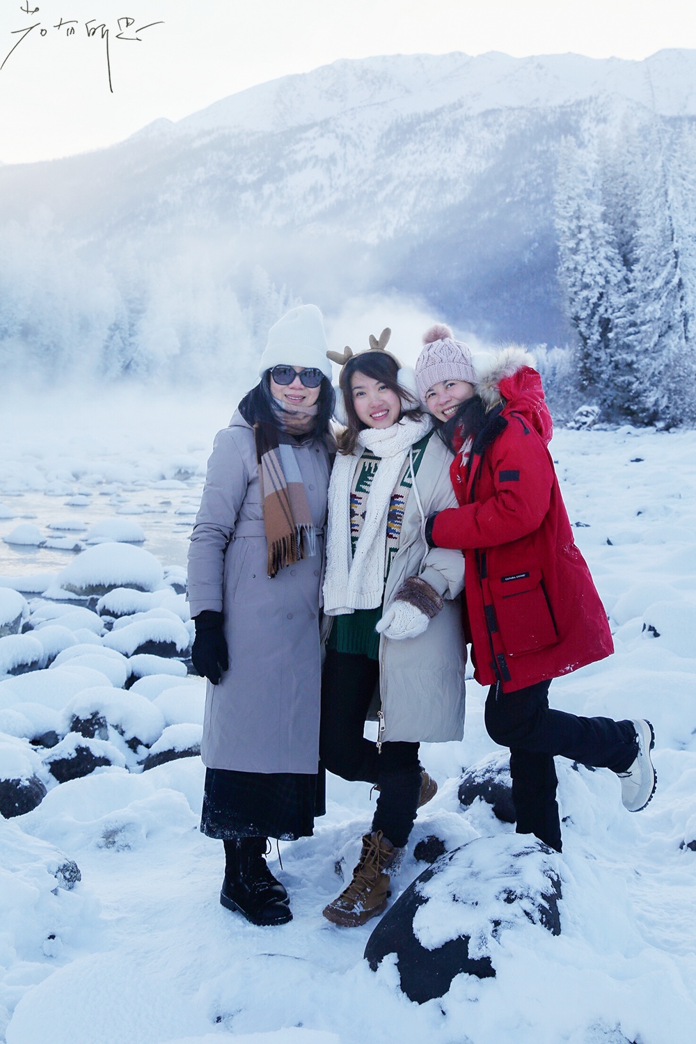 雪地足球比赛美篇(人间仙境喀纳斯，极少数人能看到的冬日雪景，美爆了！)