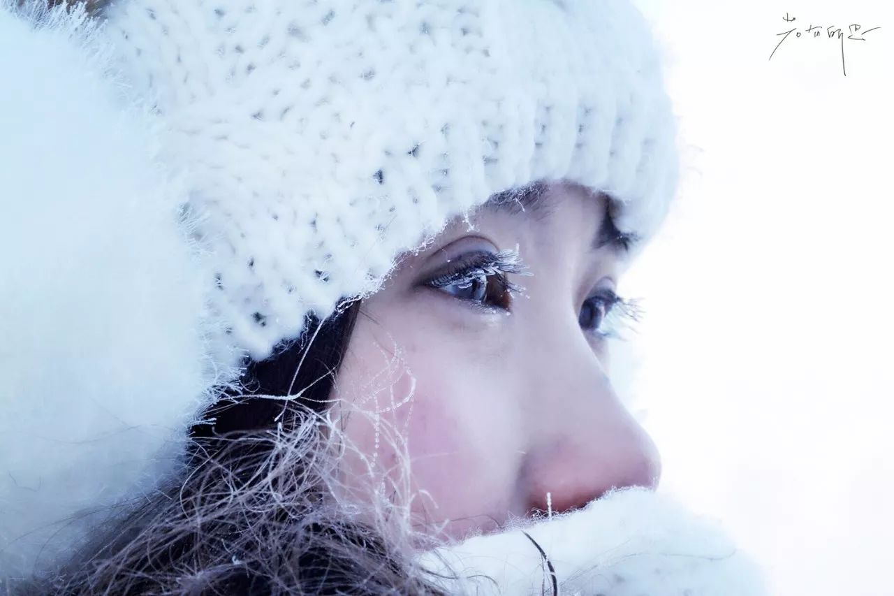 雪地足球比赛美篇(人间仙境喀纳斯，极少数人能看到的冬日雪景，美爆了！)