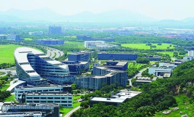 重磅，民办幼儿园收费全面放开！苏州这10家“贵族”幼儿园的学费，看完直接吓呆！