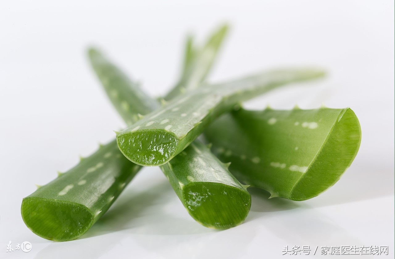芦荟到底能直接敷脸吗？皮肤科医生：这2种人绝对不行