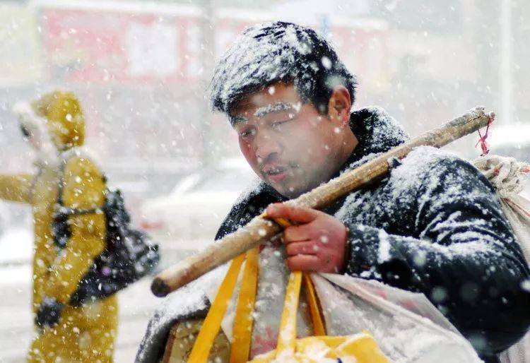 08年雪灾是怎么造成的（把中国逼成了基建狂魔）