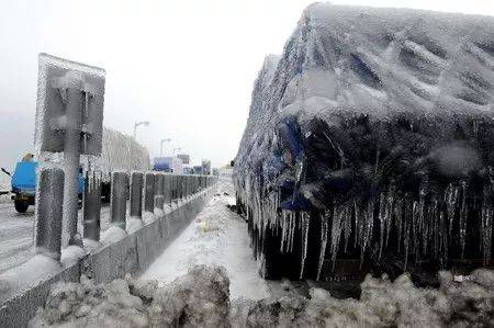 08年雪灾是怎么造成的（把中国逼成了基建狂魔）