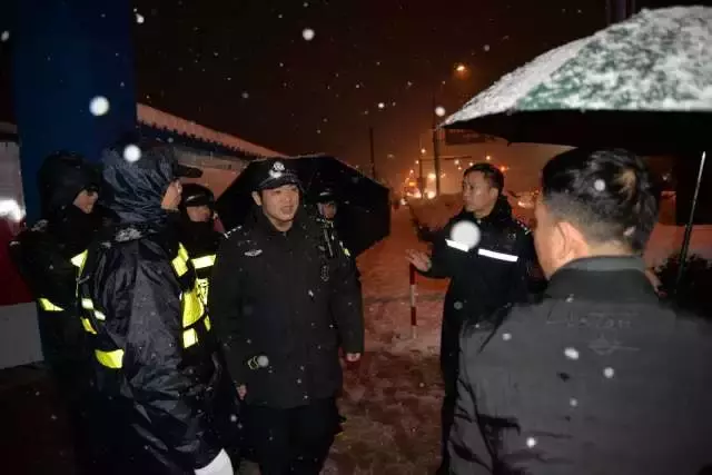 织里日结临时工招聘（湖州公安铁军抗击冰雪）