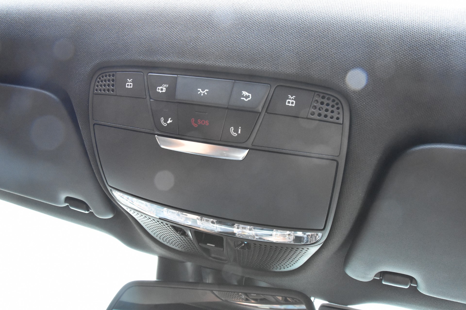 天窗奔驰glc氛围灯,简单的装饰柏林界面改装现场改装现场改装现场改装