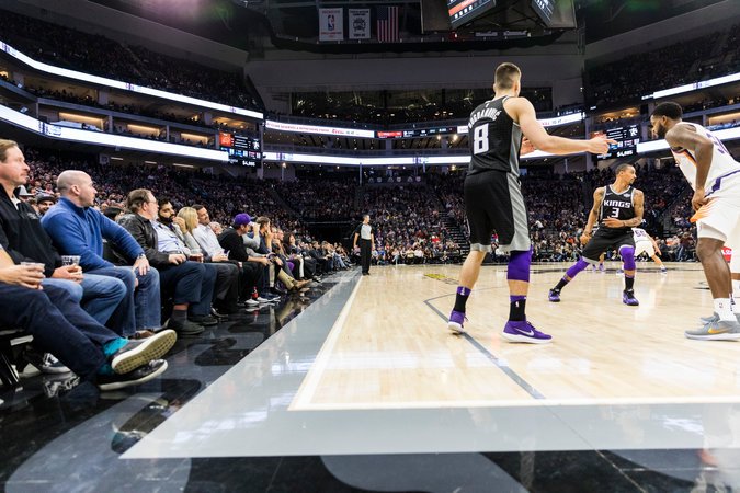 nba球馆为什么建在市中心(欢迎来到市中心：美国的体育场馆，正在成为老城区复兴的绝妙催化剂)