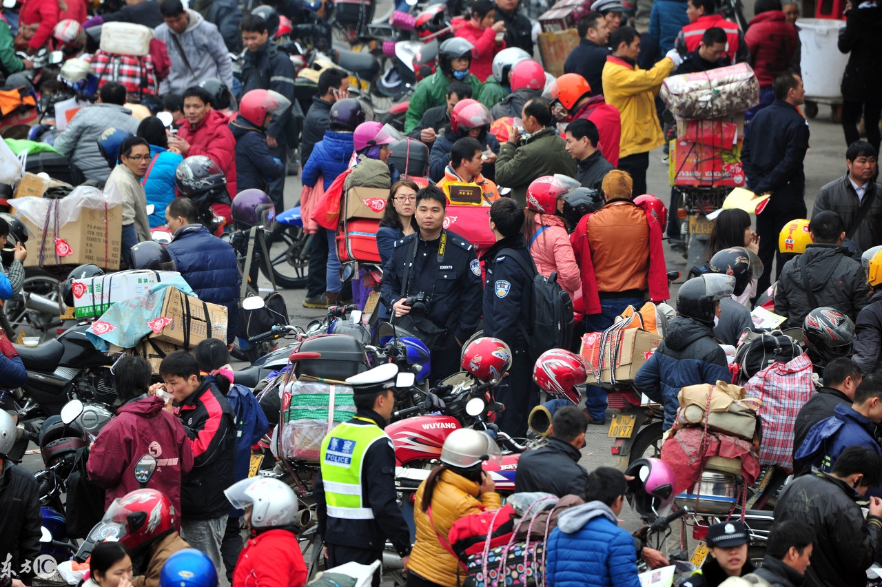 值得收藏,贺知章诗词全集 少小离家老大回,是我们这代人的写照