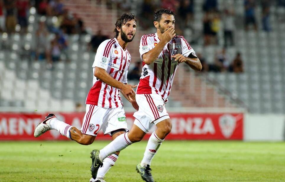 法乙联赛积分榜ds(尼姆vs阿雅克肖前瞻:尼姆主场赢球反弹)