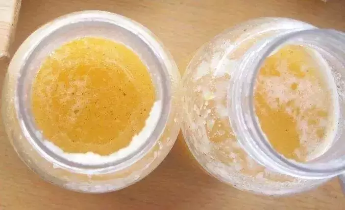 一个流传了8年的误区(还在相信蜂蜜的神奇功效？喝蜂蜜的8大误区，很多人都中招了)