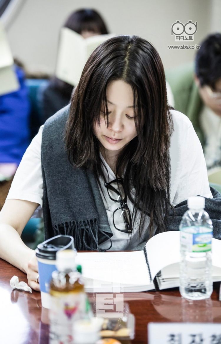 高贤廷电视剧(《return》女主暴打导演被下车?