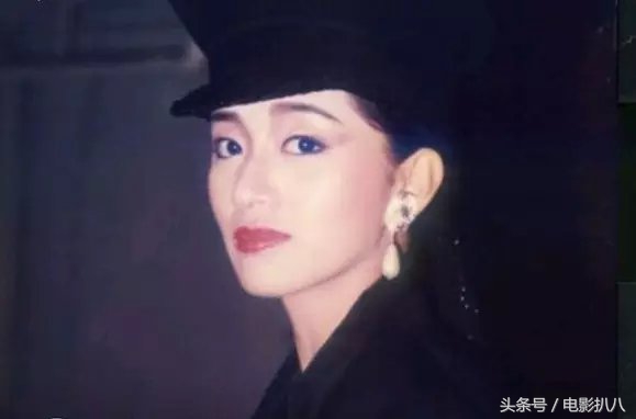 篮球小子主演高飞(一个芳华绝代耀世一生的女孩，香港人心中唯一的一个女儿！)