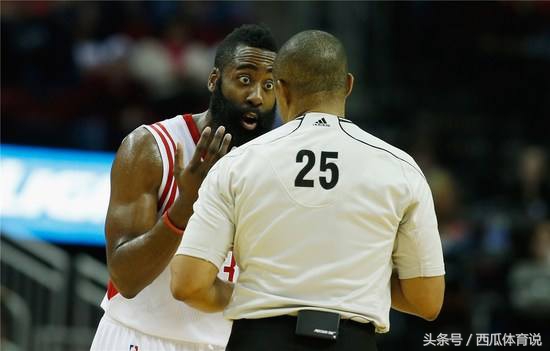 nba球员为什么不会改判(为何NBA球员冒死都要和裁判争论关键判罚 这三点原因你需要知道！)