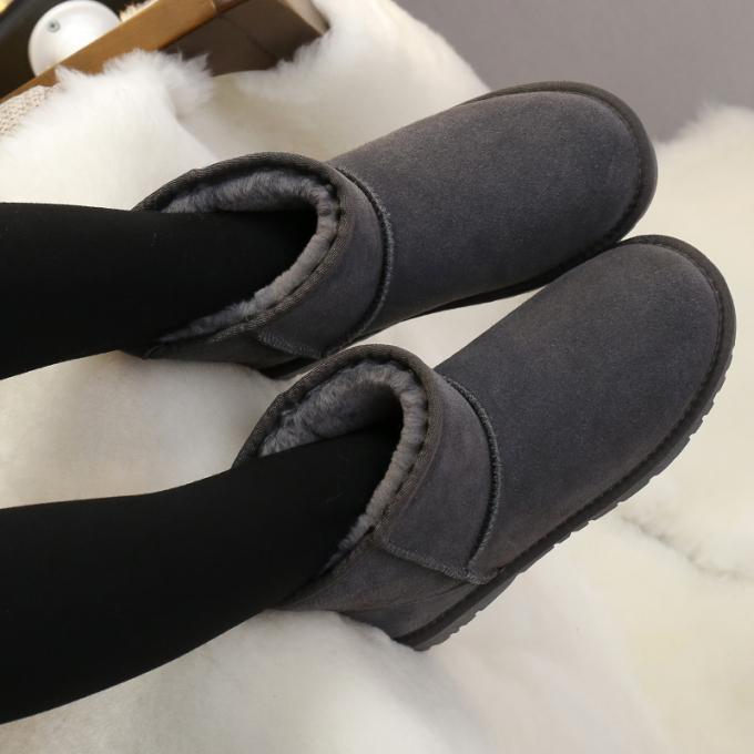 冬季应该穿什么样的靴子才不会出错