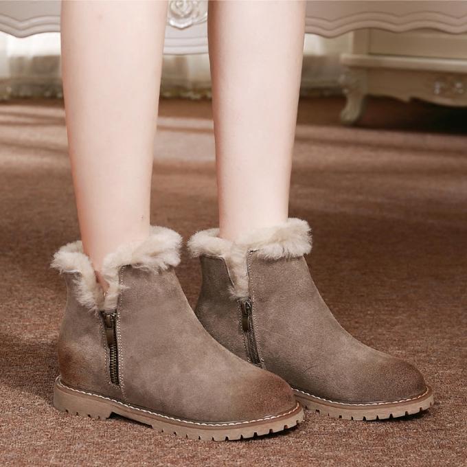 冬季应该穿什么样的靴子才不会出错