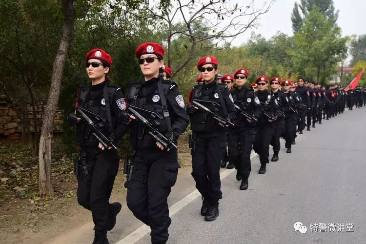 「济南特警“霸王花”」铿锵铁玫瑰 沙场绽芬芳