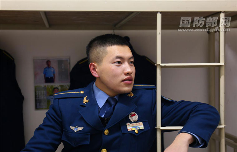 红红火火，我在军营度过本命年