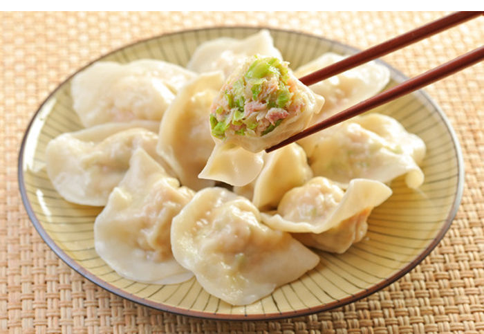 来点鲜美的灌汤水饺吧!