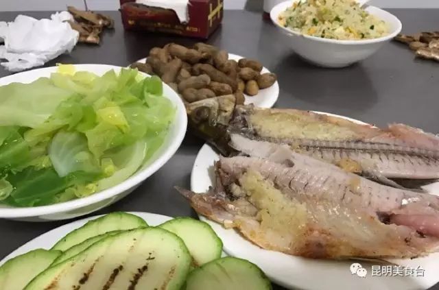 昆明六家名震江湖的烤鱼店，无人不知，凌晨2点也要排队