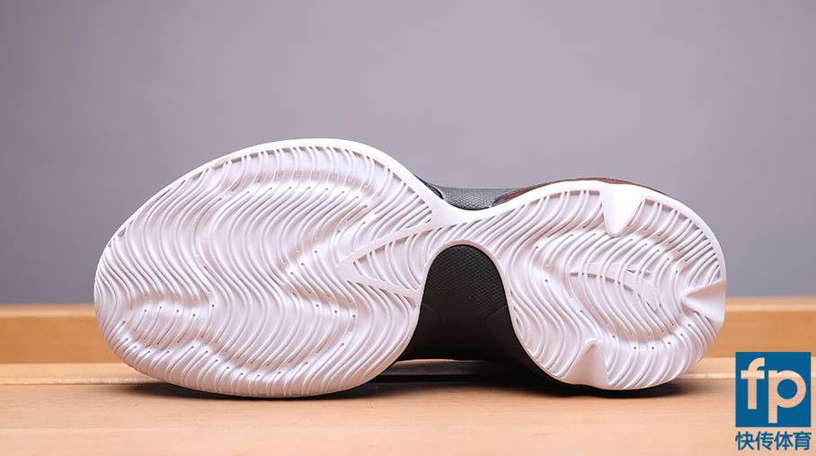 篮球鞋鞋带短(快传开箱 | 安踏UFO系列篮球鞋)
