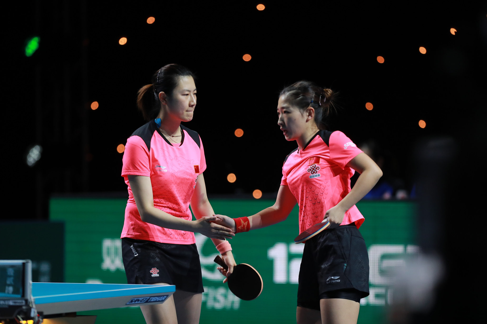 中国日本乒乓球世界杯(中国队3-0横扫日本队，勇夺世界杯女团冠军，一盘不丢全胜夺冠)