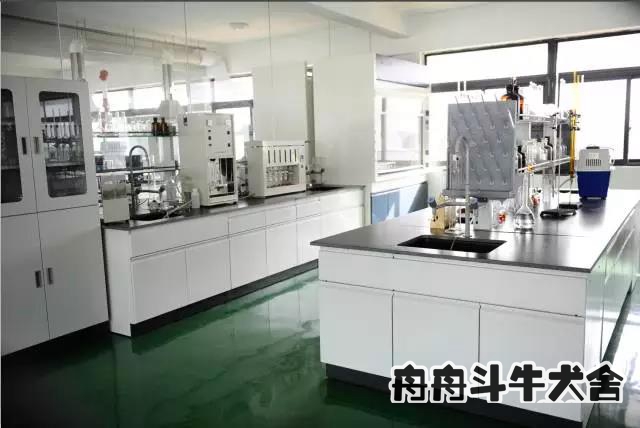 饮食篇3——法国斗牛犬吃什么狗粮适合之国产比乐狗粮推荐