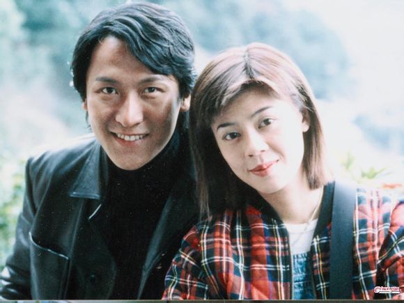 开心女鬼1985(TVB离巣/回巢艺人在TVB的首部剧和最后部剧，你都看了吗？)