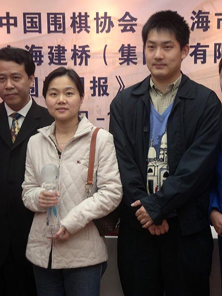 体育生之恋n(中国体育传世之恋，相差8岁，堪称体坛杨过和小龙女)