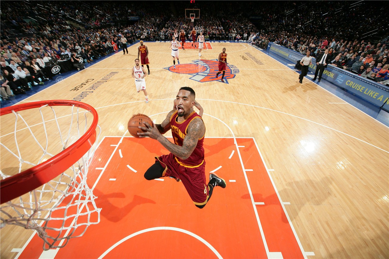 巅峰jr为什么在cba(jr如今成了三分射手,谁记得他曾经也是罚球线起跳