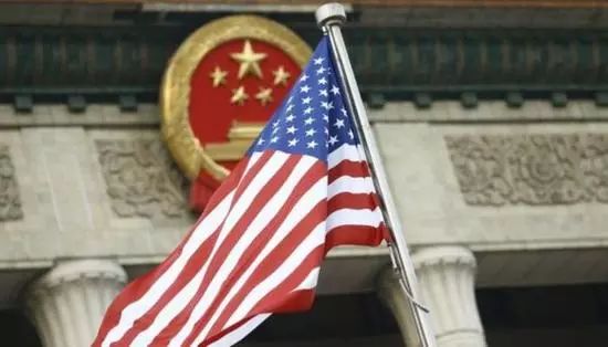 一眼新闻丨贾跃亭卷土重来？睿驰汽车3.6亿拿下广州南沙地块；新型造假！自动褪色笔填支票；房屋中介新规：中介费也许不用交了