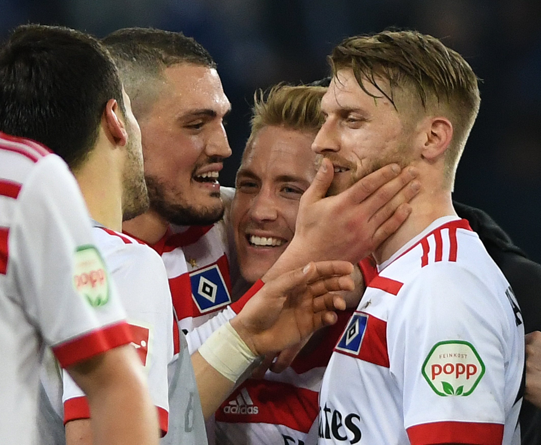 当日,在汉堡进行的2017-2018赛季德国足球甲级联赛第29