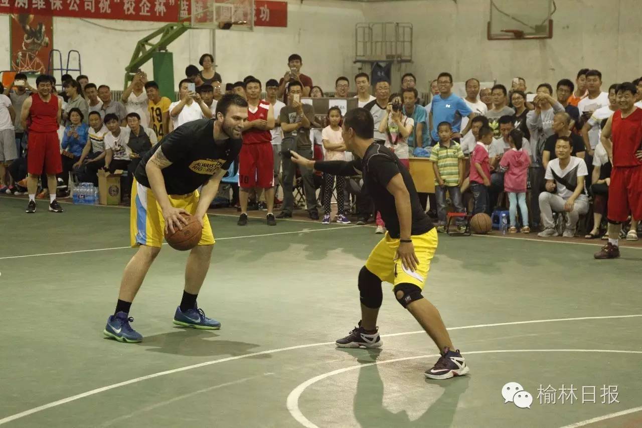 nba哪些球员到过榆林(欧美职业男篮现身榆林学院，零距离接触美国NBA)