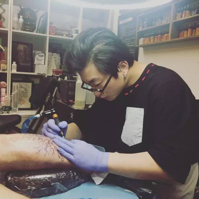 「签约纹身师推荐」—张学洋—北京798大鹏刺青