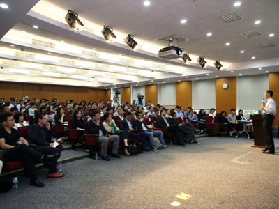 新经济时代 人工智能+IOT+区块链=超级智能