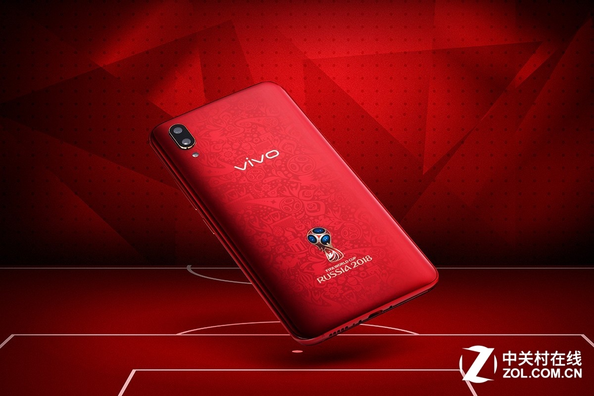 x21世界杯版拆机换屏视频(买这款手机带壳会降颜值 vivo X21世界杯版图赏)