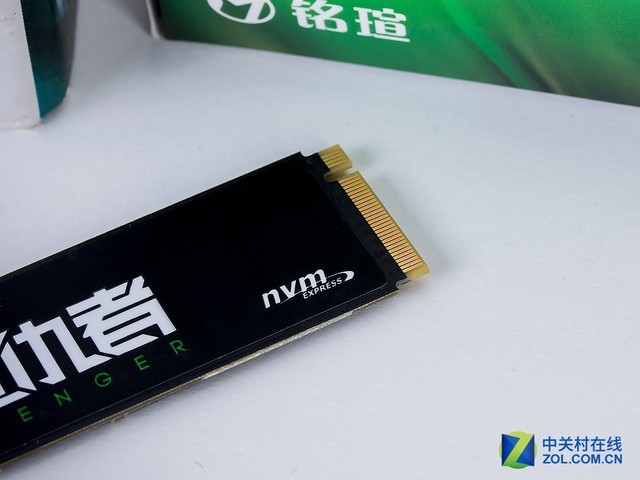 编辑花399元买到一块240G NVMe SSD靠谱吗？