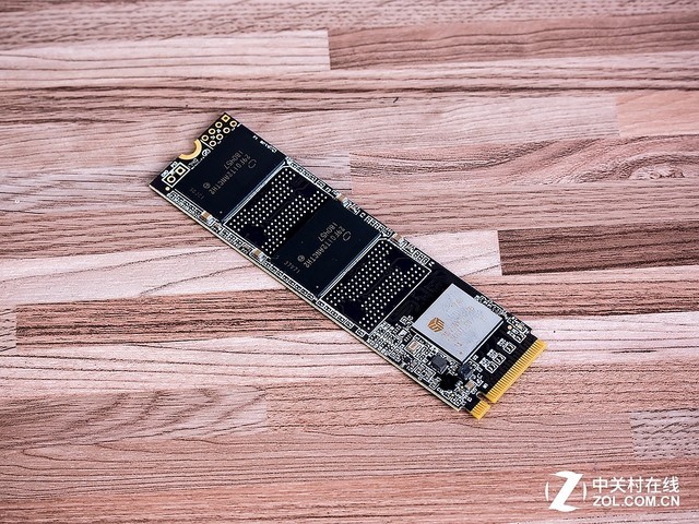 编辑花399元买到一块240G NVMe SSD靠谱吗？