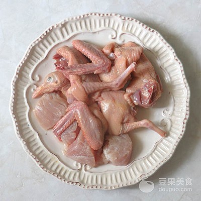 清燉鴿子湯的做法,清燉鴿子湯的做法及營養價值