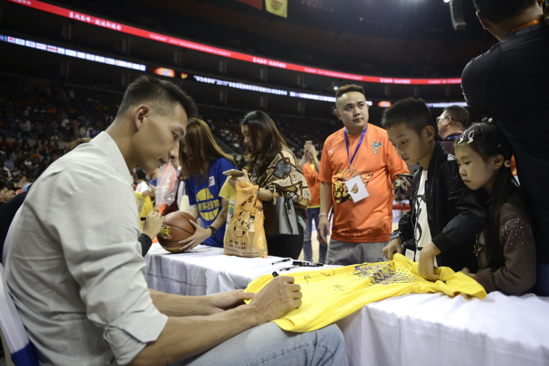 nba深圳站为什么坐这么慢(莞有料｜在篮球领域，深圳为何成了东莞第一劲敌？)