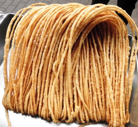 永城馓子,驻马店馓子,安徽馓子,徐州馓子.你更爱吃哪一个?