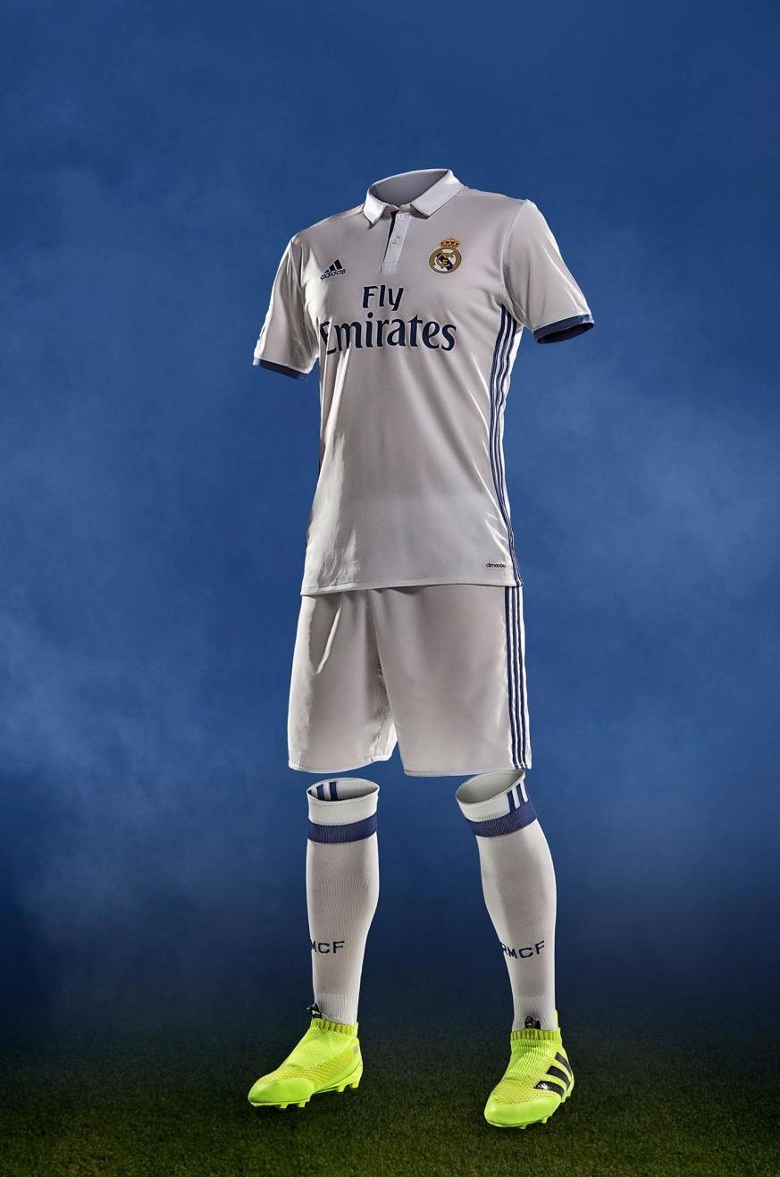 皇马新赛季球衣图片(c罗,齐达内领衔,皇马新赛季球衣公布)