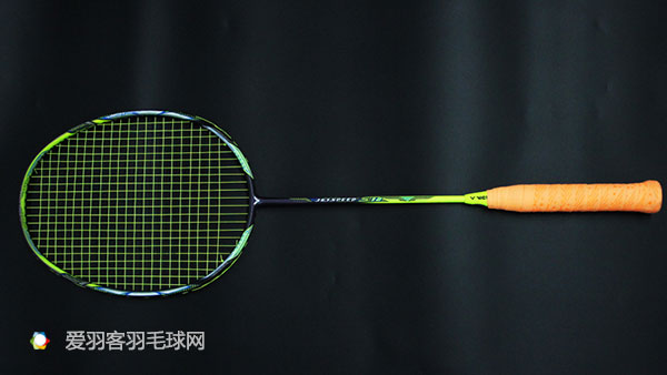 维克多高端羽毛球拍推荐(极速致胜、唯快不破—VICTOR 极速12评测)