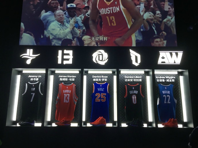 阿迪达斯有哪些nba球星(新一代“阿迪五虎”Logo展示)